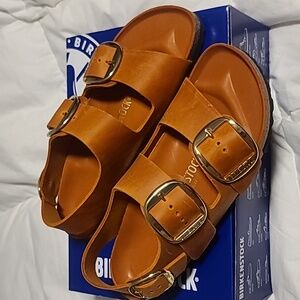 Birkenstock Milano Big Buckle sandles
